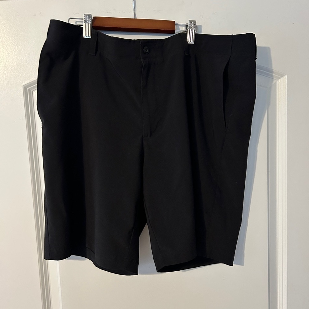 Grand Slam Men's Black Flat Front Golf Shorts Size 38